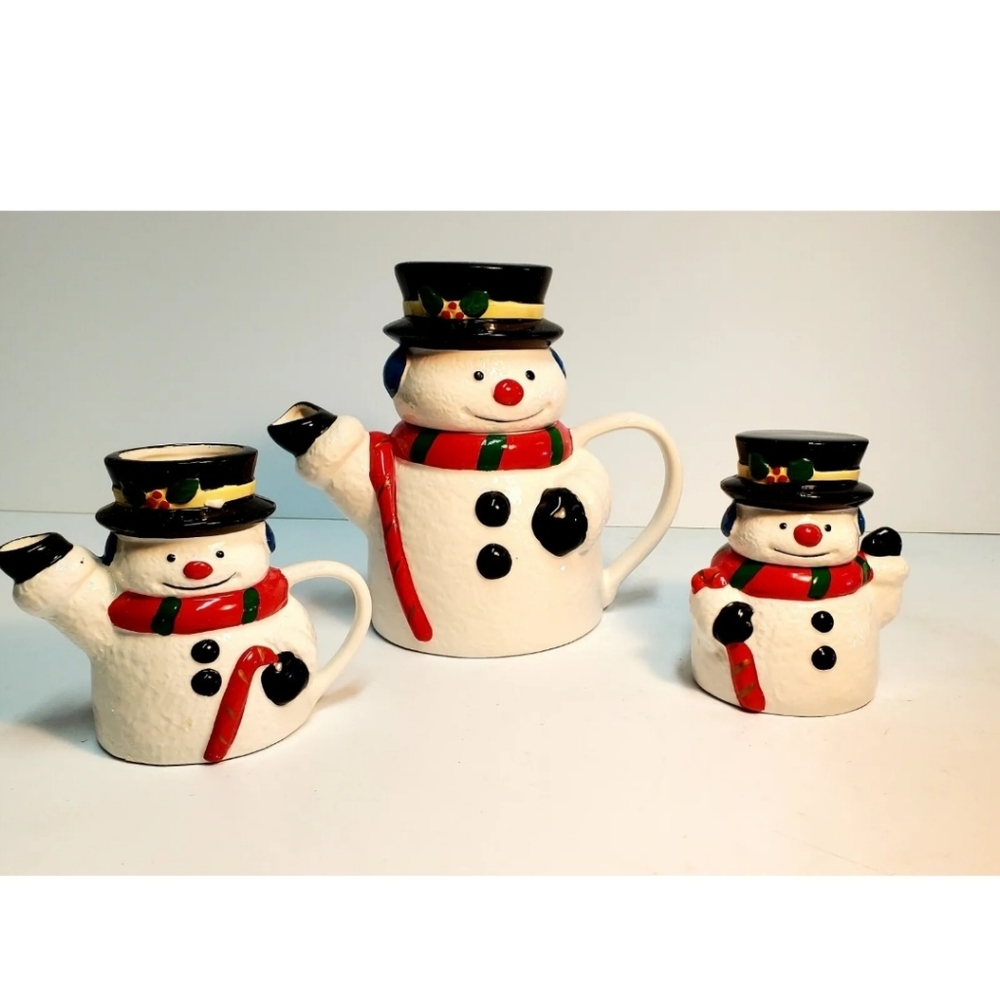 Vintage 5-pc Christmas Ceramic Snowman Tea Pot Set with Creamer and Suger Bowl